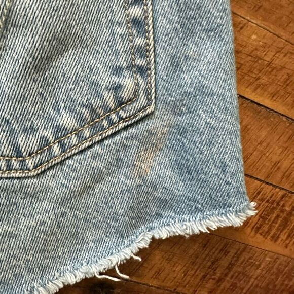 Levi 501 distressed button up cutoff W26 denim cutoff shorts - Picture 5 of 7